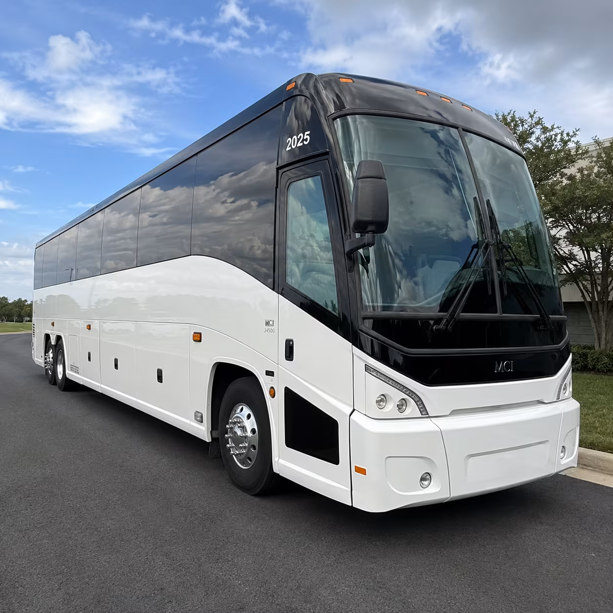 airport transportation from topeka to kansas city international airport