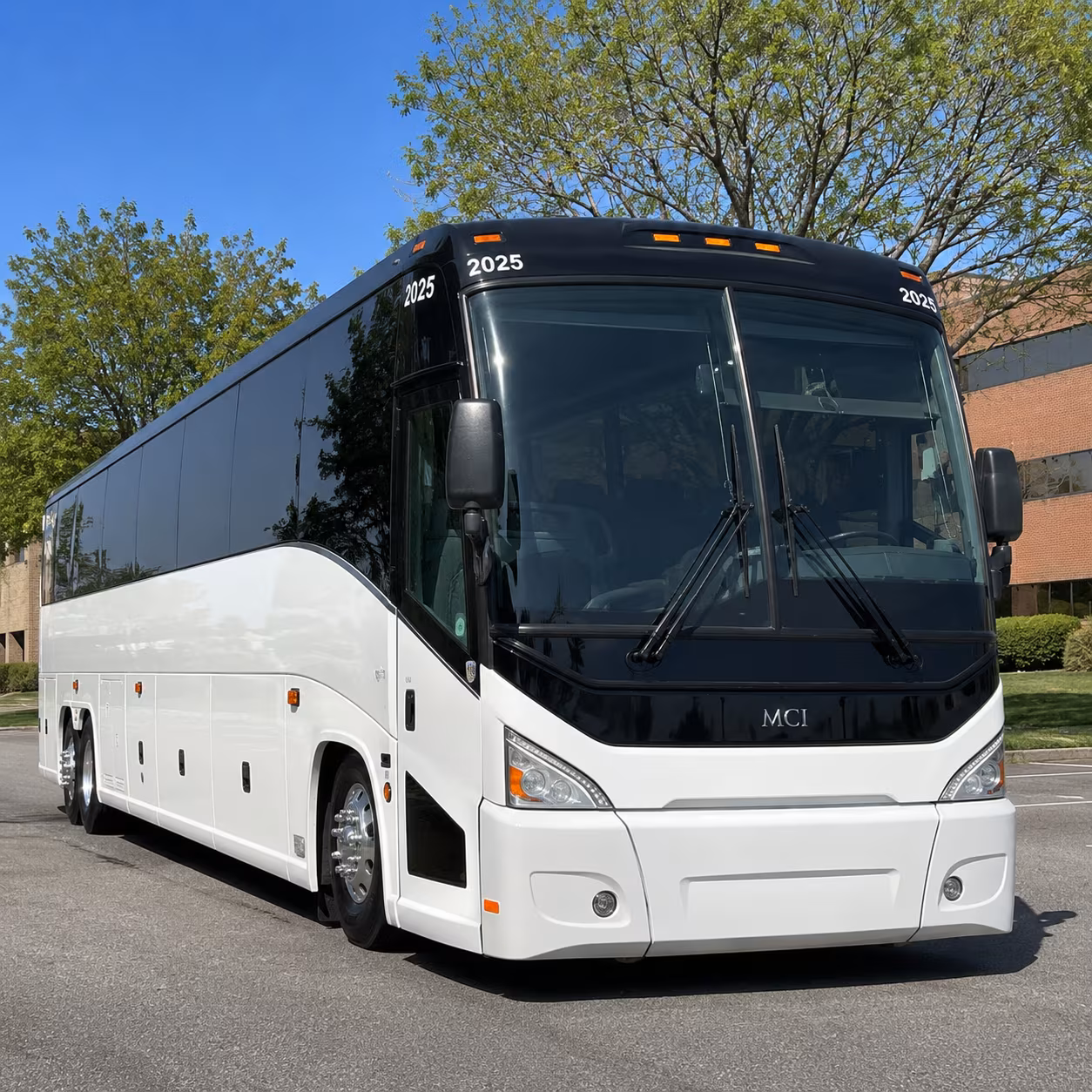charter bus rentals for topeka school field trips and group tours