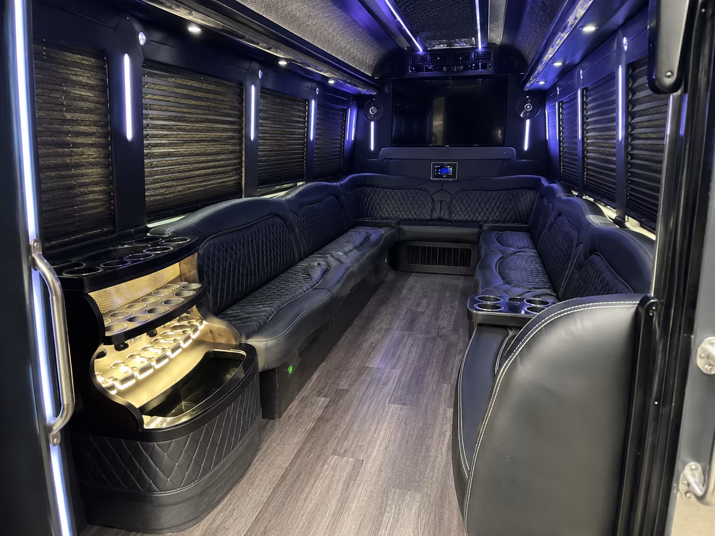 party bus rentals for noto arts district nights out