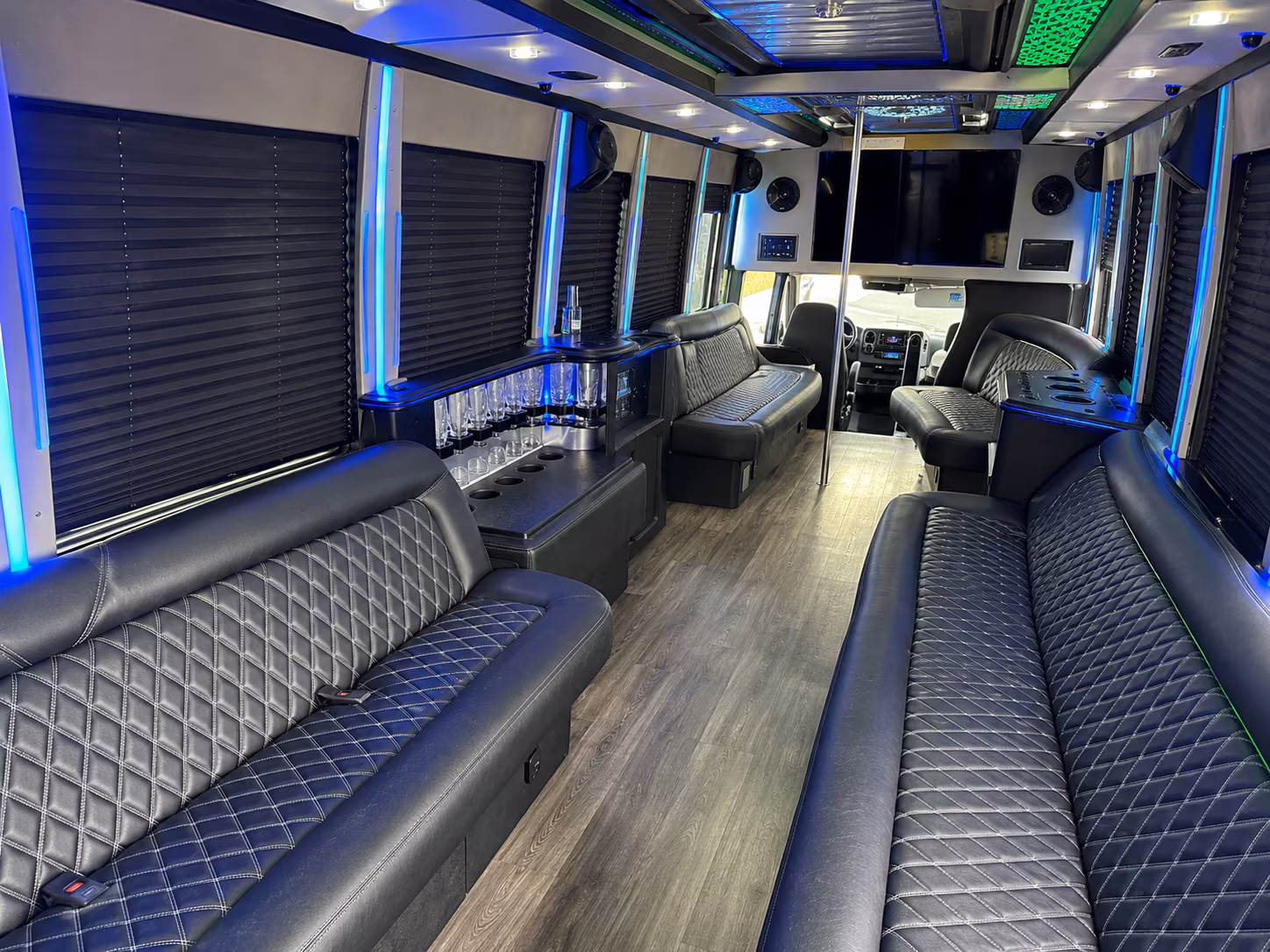 topeka brewery crawl party bus rental