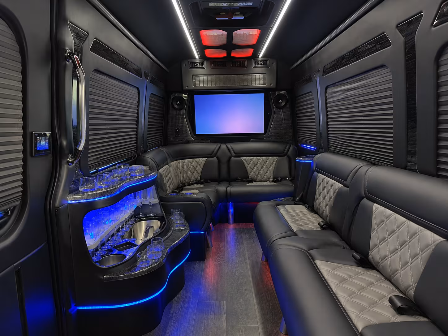 topekacharterbuscompany com makes it easy to reach wichita omaha st louis and beyond
