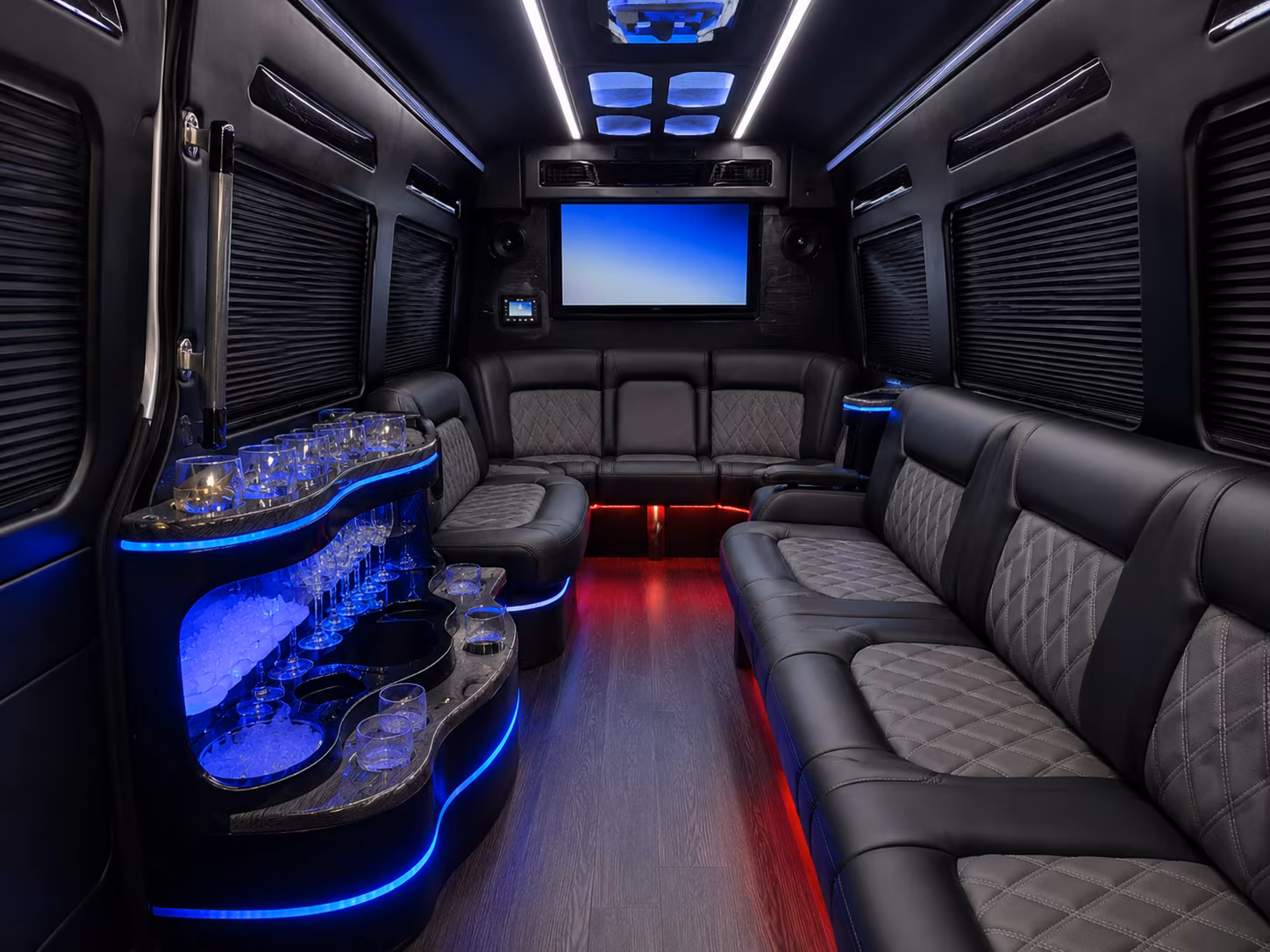 topekacharterbuscompany com puts the right bus in your corner for big tournament weekends at stormont vail